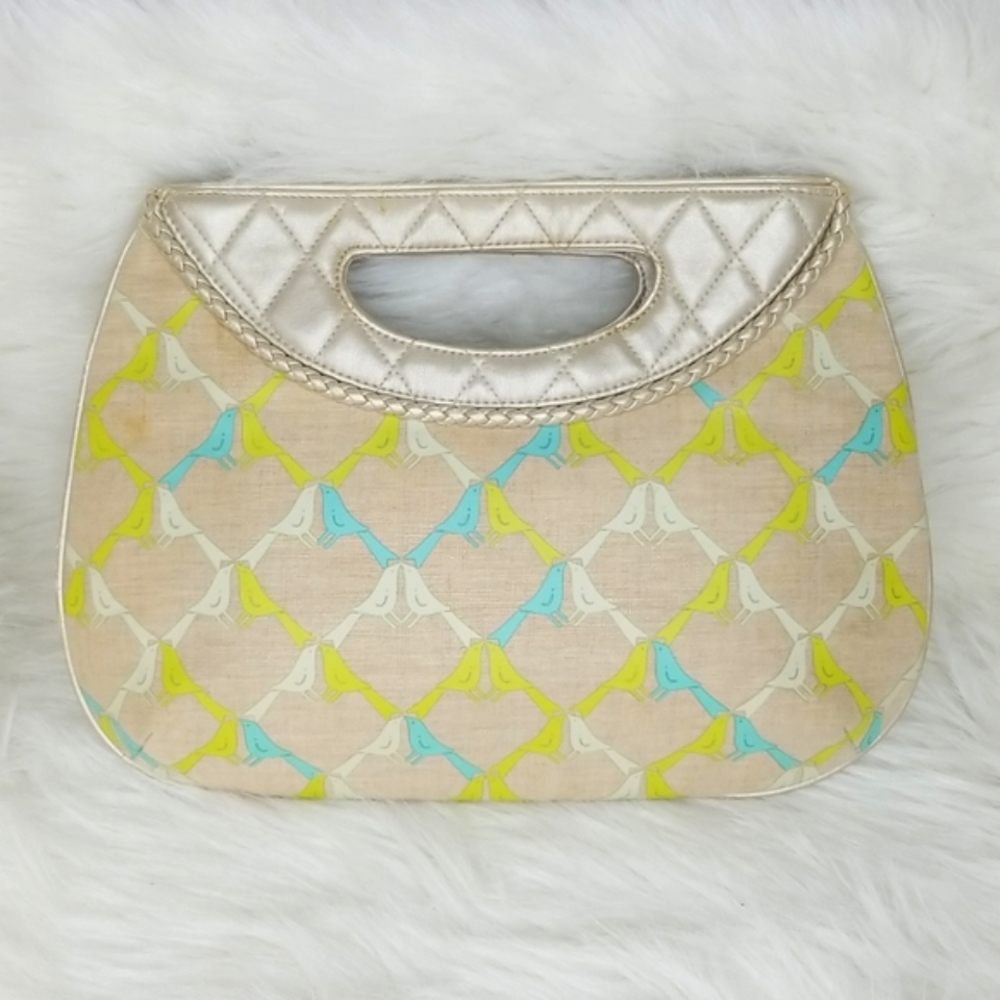 VERA BRADLEY BIRD CLUTCH